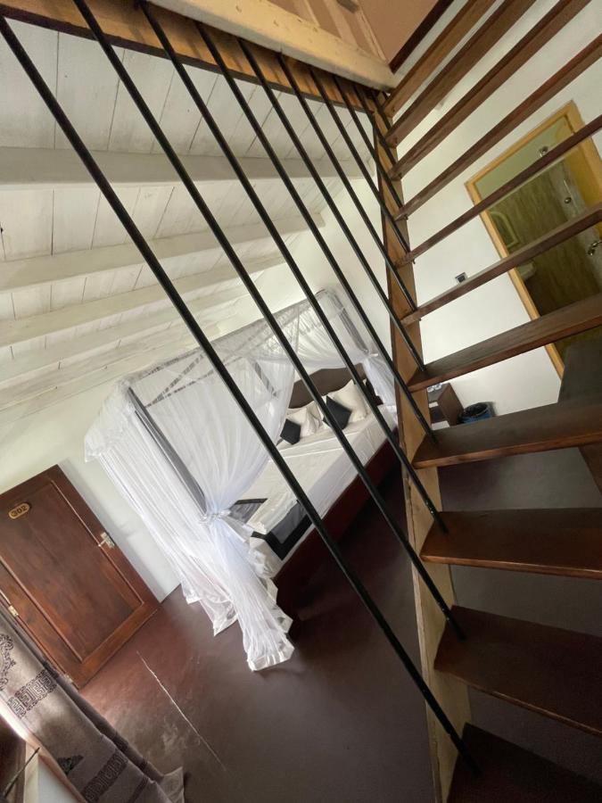 Happy Bay Hotel Weligama Exterior photo